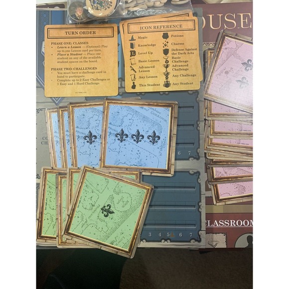 Harry Potter: House Cup Competition Board Game USA-OPOLY - Picture 14 of 16